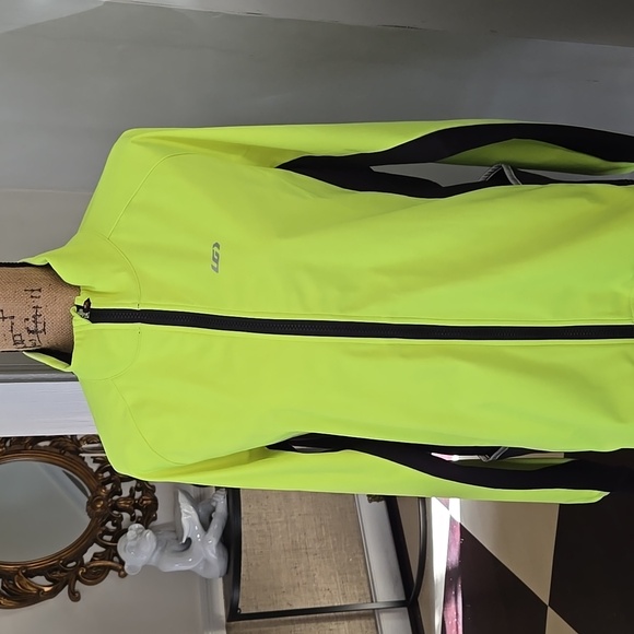 Womens Louis Garneau Cycling jacket - Picture 1 of 8